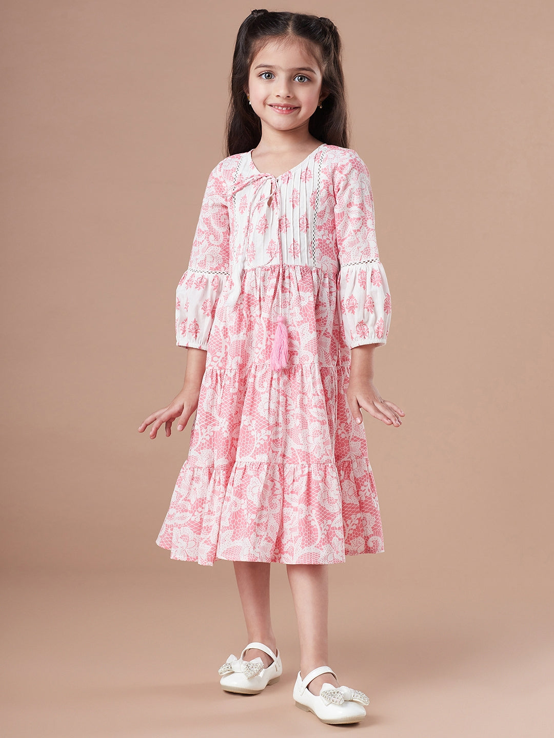 Girls Tiered Floral Print Tie-Up Neck A-Line Midi Cotton Dress (IW-PINKOFFWHITE)