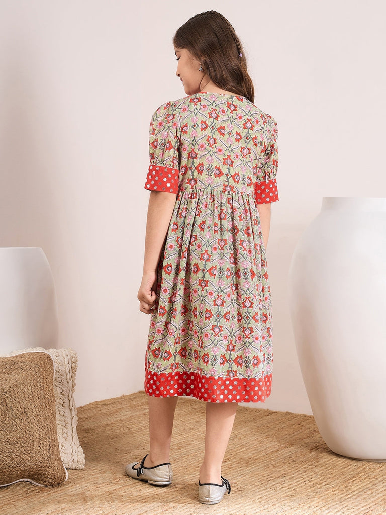 Girls Red & beige ethnic motifs print fit & flare Round neck regular sleeves dress Cotton Midi Dress (IW-REDFOILYOKE)