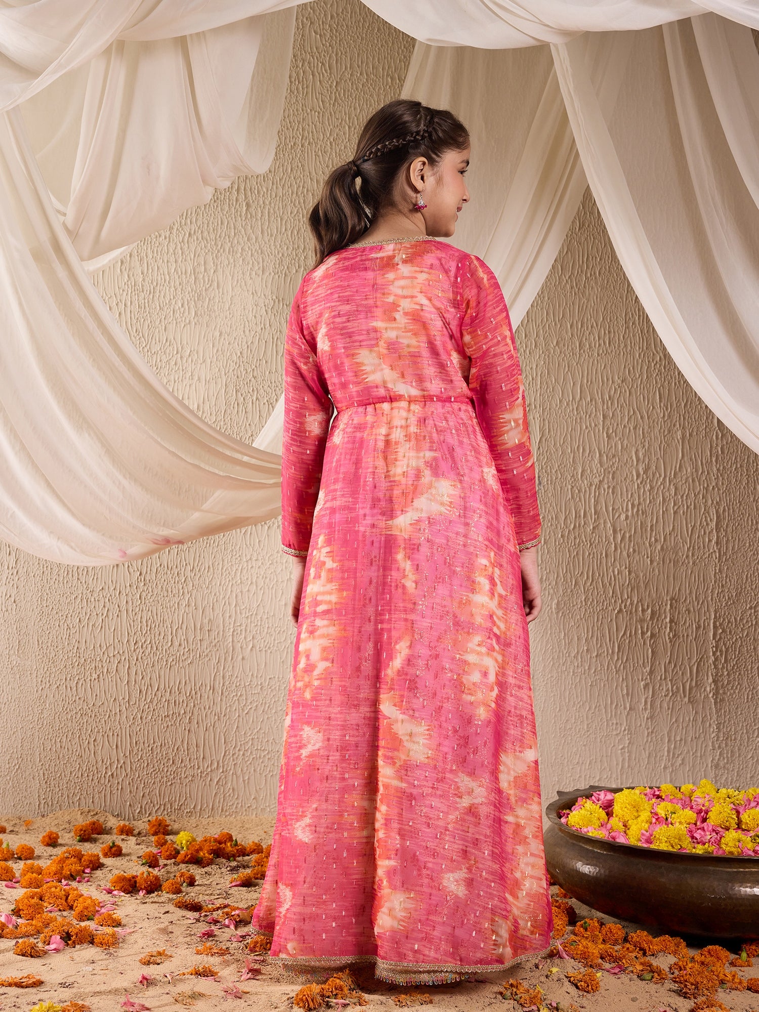 Girls Ethnic Motifs Print Maxi Dress (IW-WHITEBANARSICAPE)