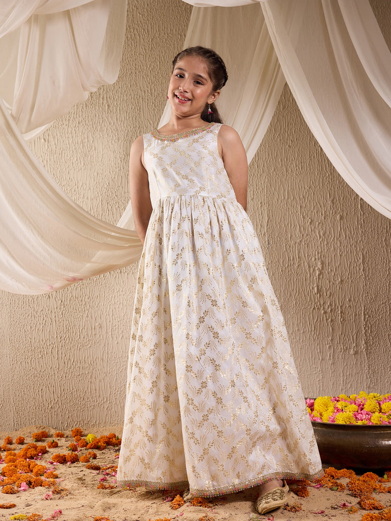 Girls Ethnic Motifs Print Maxi Dress (IW-WHITEBANARSICAPE)