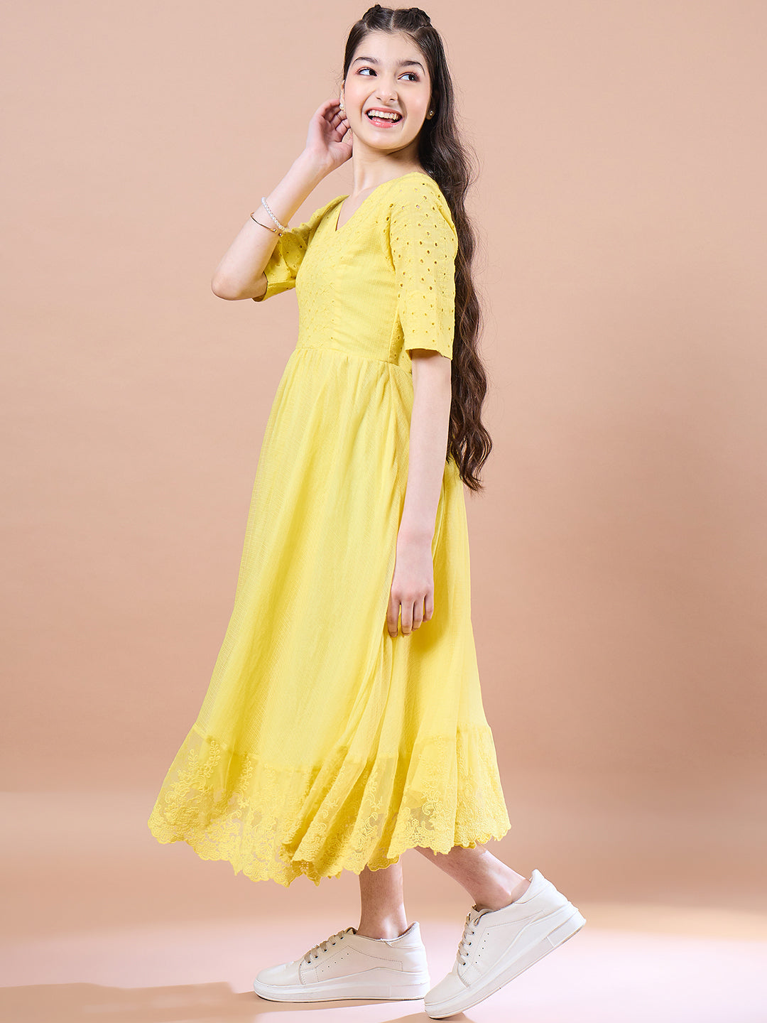 Girls Yellow self design dress Cotton V-Neck Short Sleeves Fit & Flare Midi Dress (IW-YELLOWKOTASCHIFFLY)