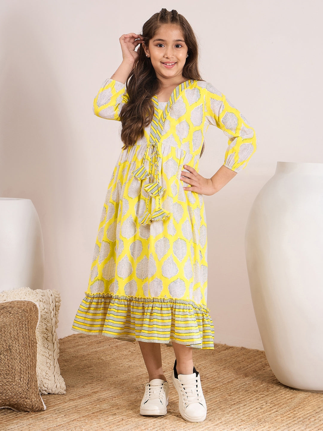 Girls Yellow ,white & black floral printed a-line dress V-neck Three-quarter sleeves Cotton A-Line Midi Dress (IW-YELLOWLEAF)