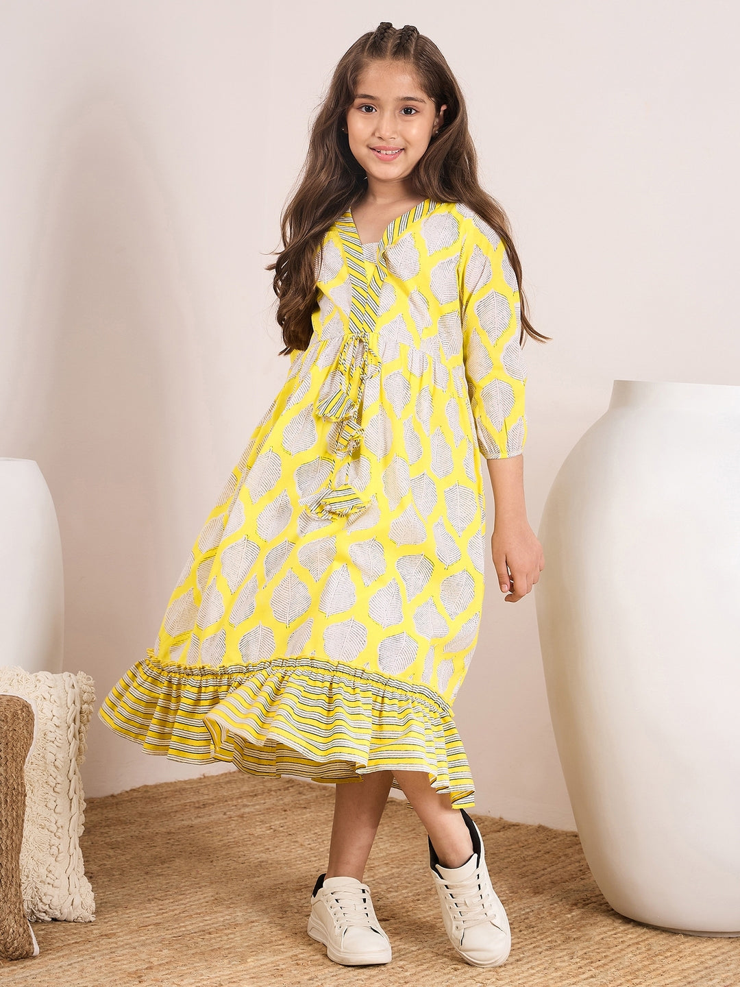 Girls Yellow ,white & black floral printed a-line dress V-neck Three-quarter sleeves Cotton A-Line Midi Dress (IW-YELLOWLEAF)