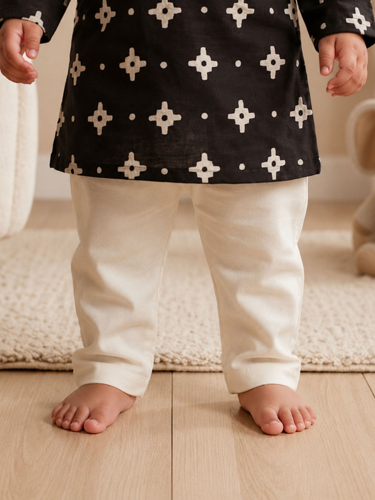 Pspeaches Baby Boy Black & White Ethnic Printed Cotton Straight Fit Kurta With Pyjama Set ( Sku-Inb-Kp-Blackbooti )