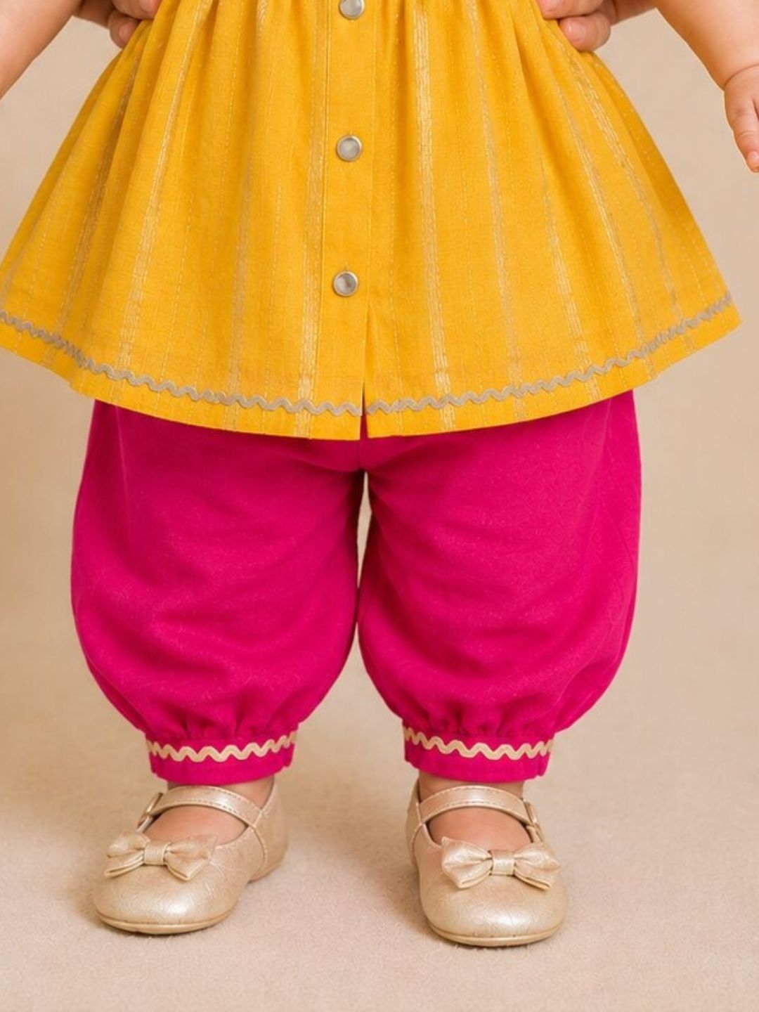 Pspeaches Baby Girls Mustard & Magenta Ethnic Lurex Solid Chanderi A-Line Kurta With Pant Set