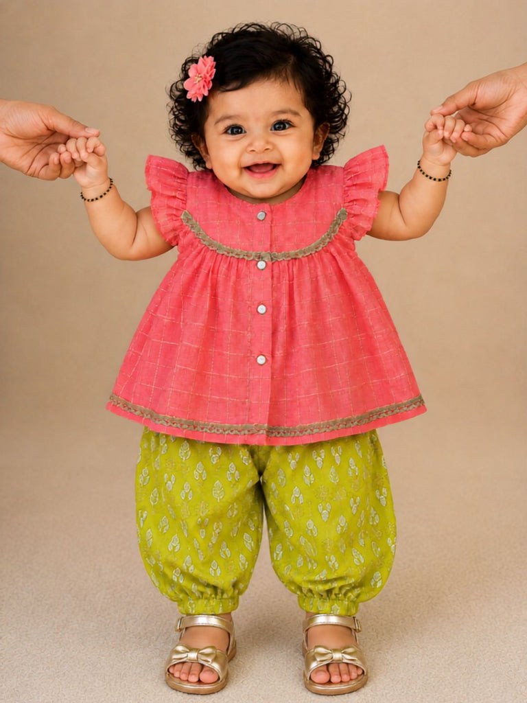 Pspeaches Baby Girl Peach Ethnic Stripe Lurex Chanderi A-Line Kurta With Pant Set