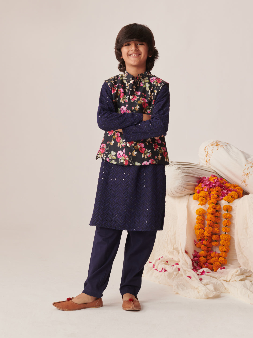 Boys Floral Embroidered Regular Sequinned Kurta With Pyjamas (KP-BLACKPINKFLOWER)