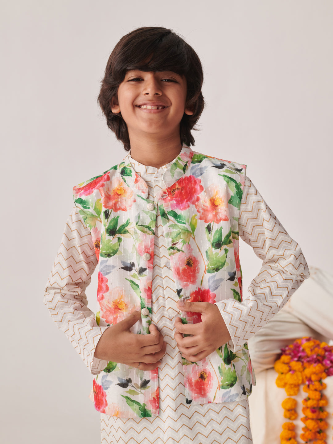 Boys Printed Regular Kurta With Pyjamas (KP-FLORALJACKET)