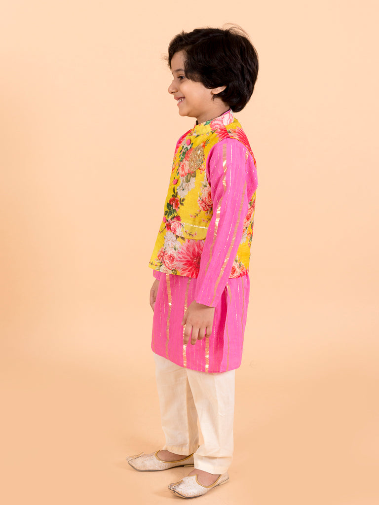 Boys Pink Floral Embroidered Kurti with Trousers (KP-floralggt)