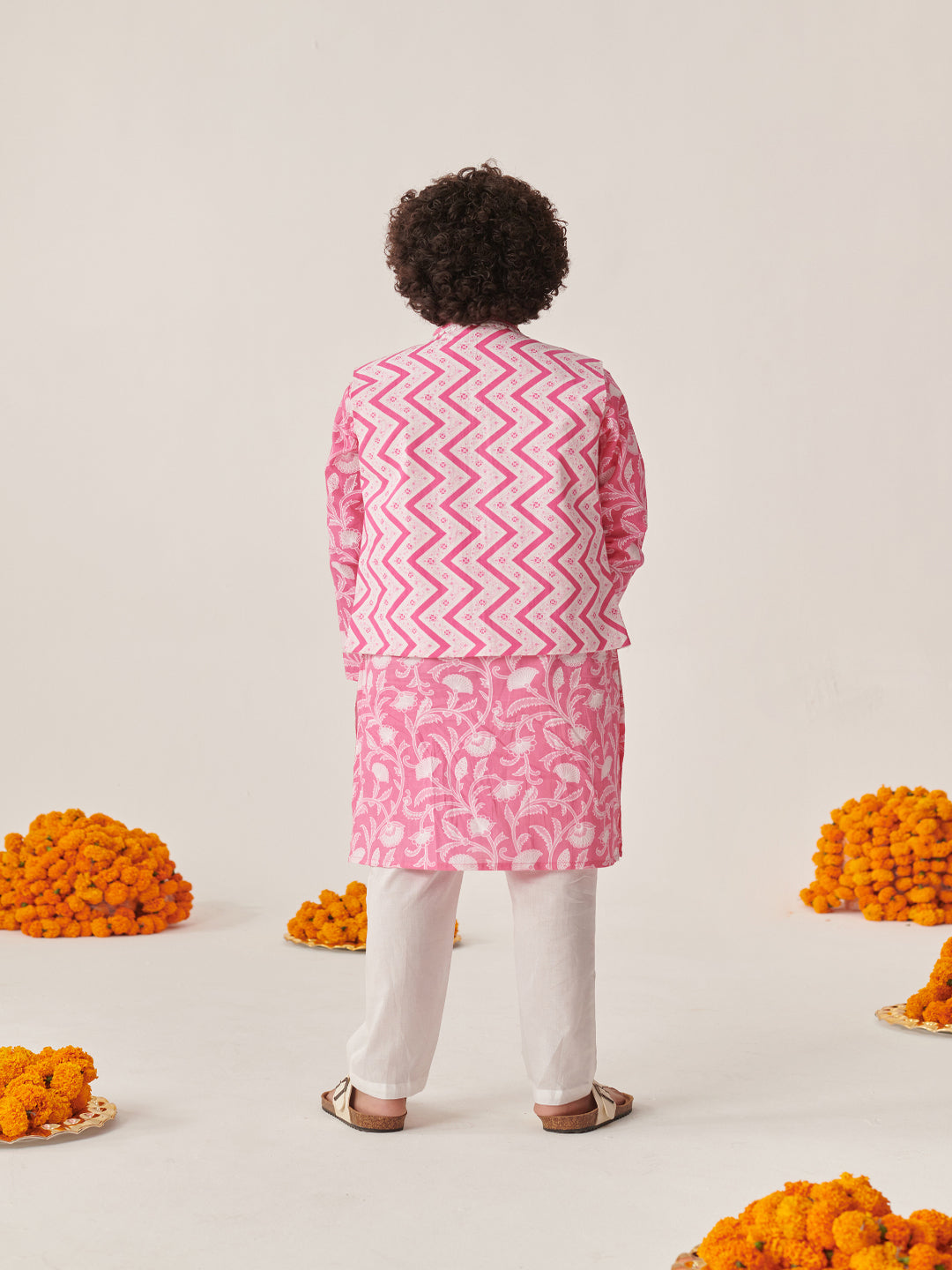 Boys Floral Printed Regular Kurta With Pyjamas (KP-JAALZIGZAG)