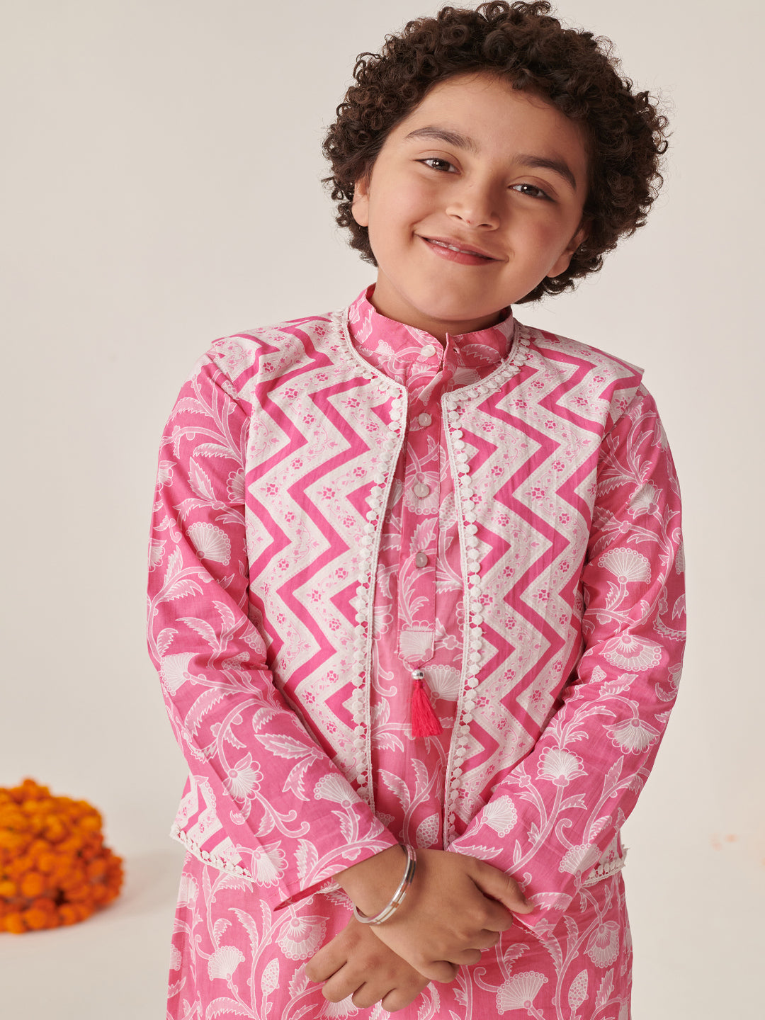 Boys Floral Printed Regular Kurta With Pyjamas (KP-JAALZIGZAG)