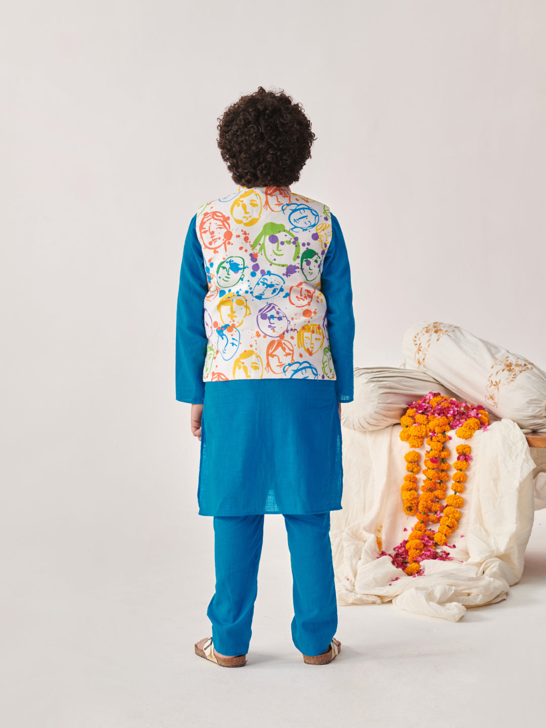 Boys Regular Kurta With Pyjamas (KP-MULTIFACES)