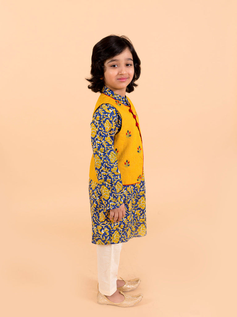 Boys Navy Blue Floral Printed Pure Cotton Kurta with Trousers & With Dupatta (Kp-Navyjaal)