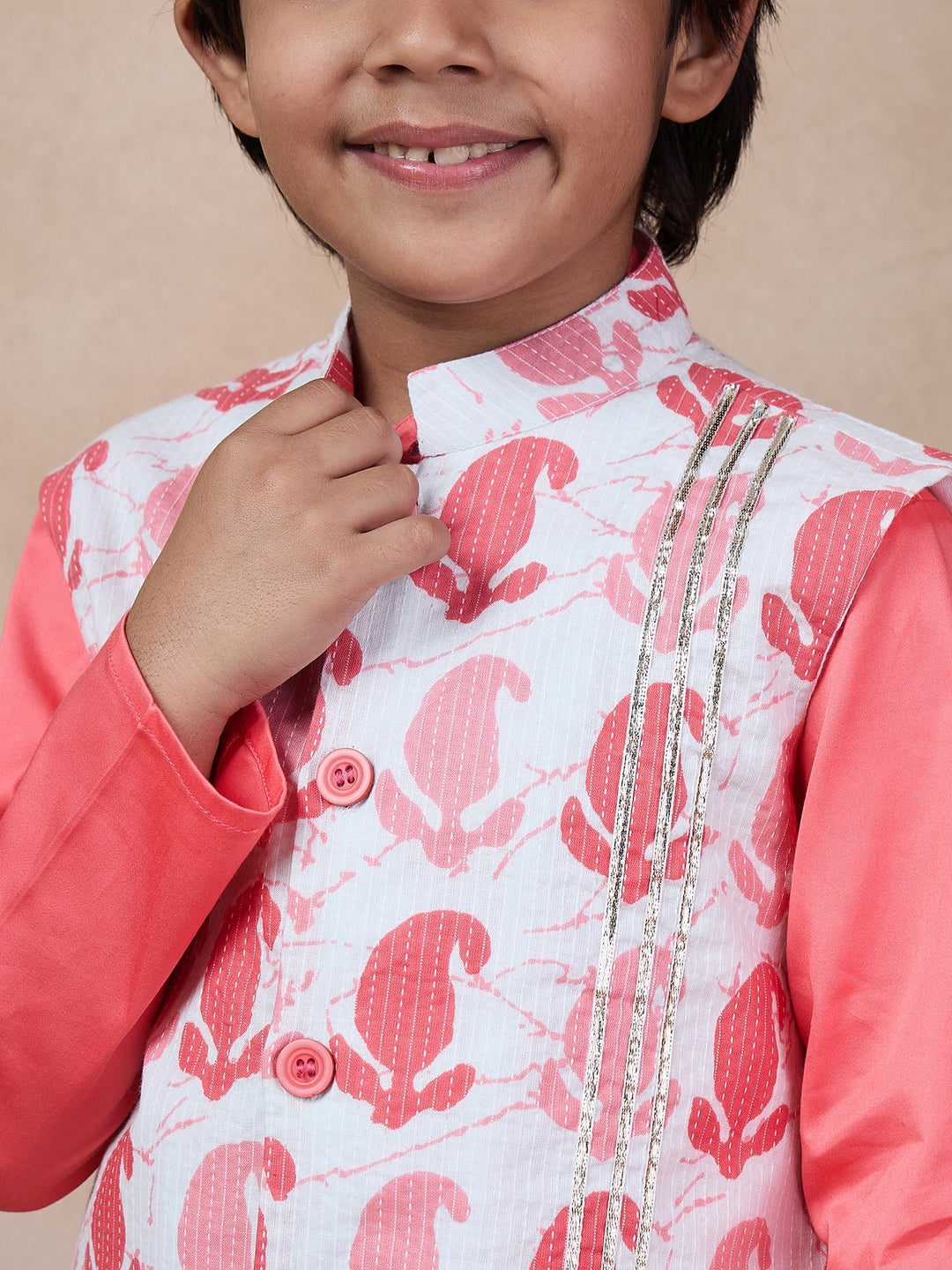 Boys Mandarin Collar Long Sleeves Straight Kurta With Pyjamas Jacket (KP-PEACHDOBBY)