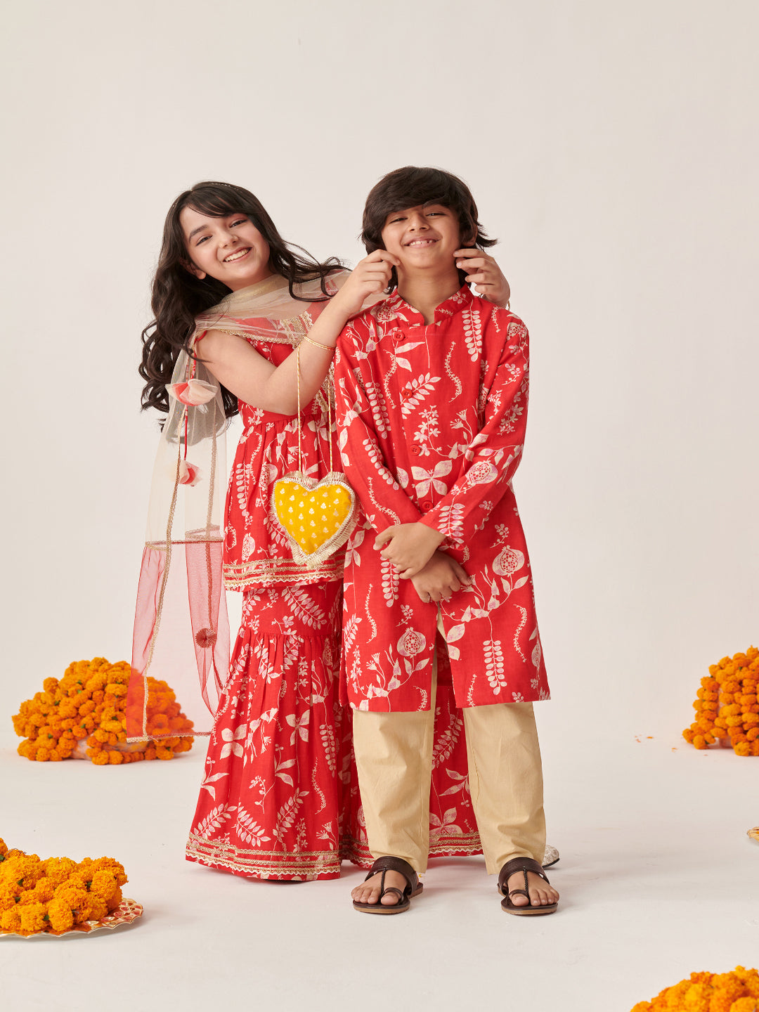 Boys Floral Printed Regular Kurta With Pyjamas (KP-REDRAYONPRINT)