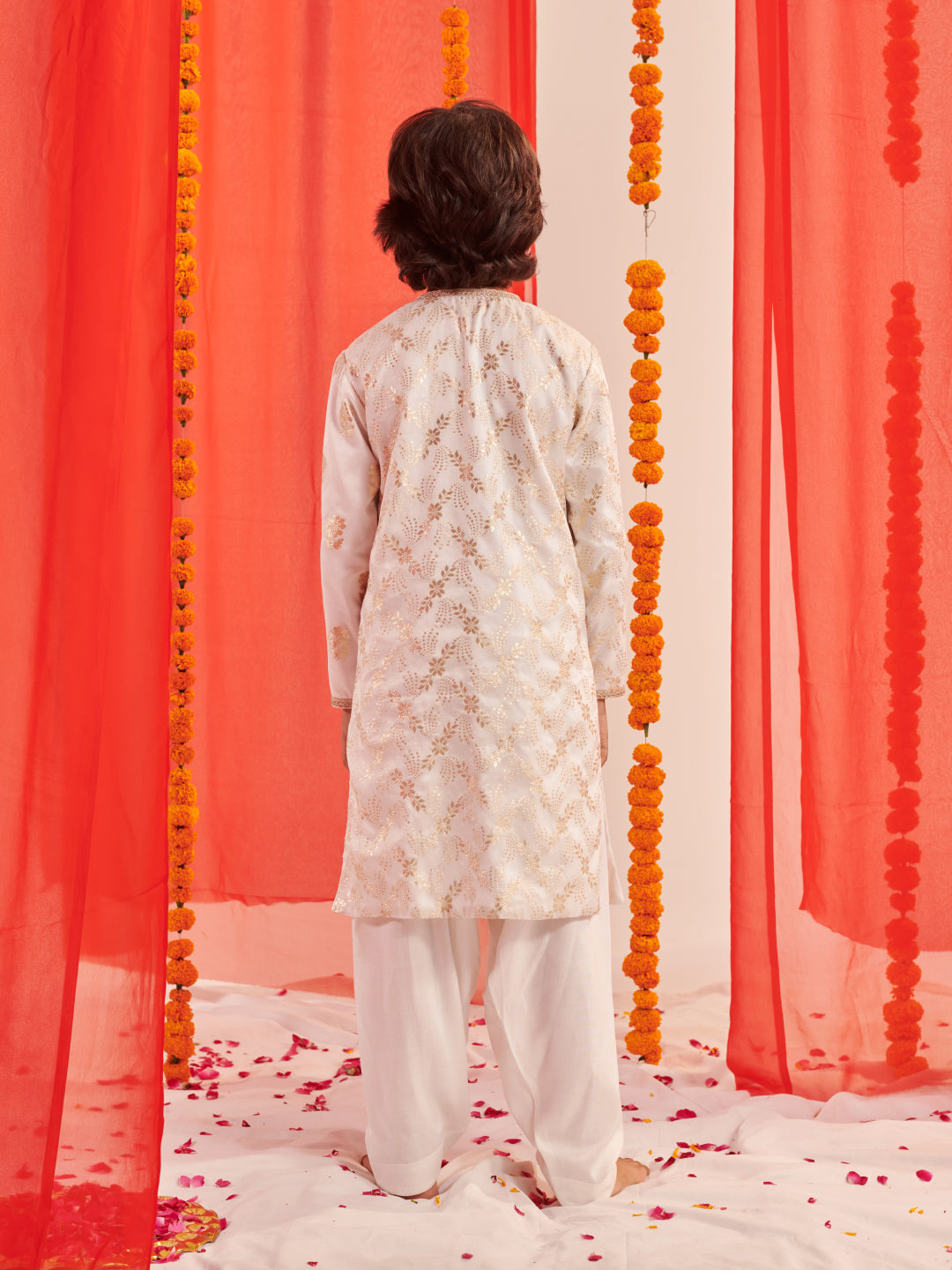 Boys Floral Regular Kurta With Trousers (KP-ZARIWHITE)