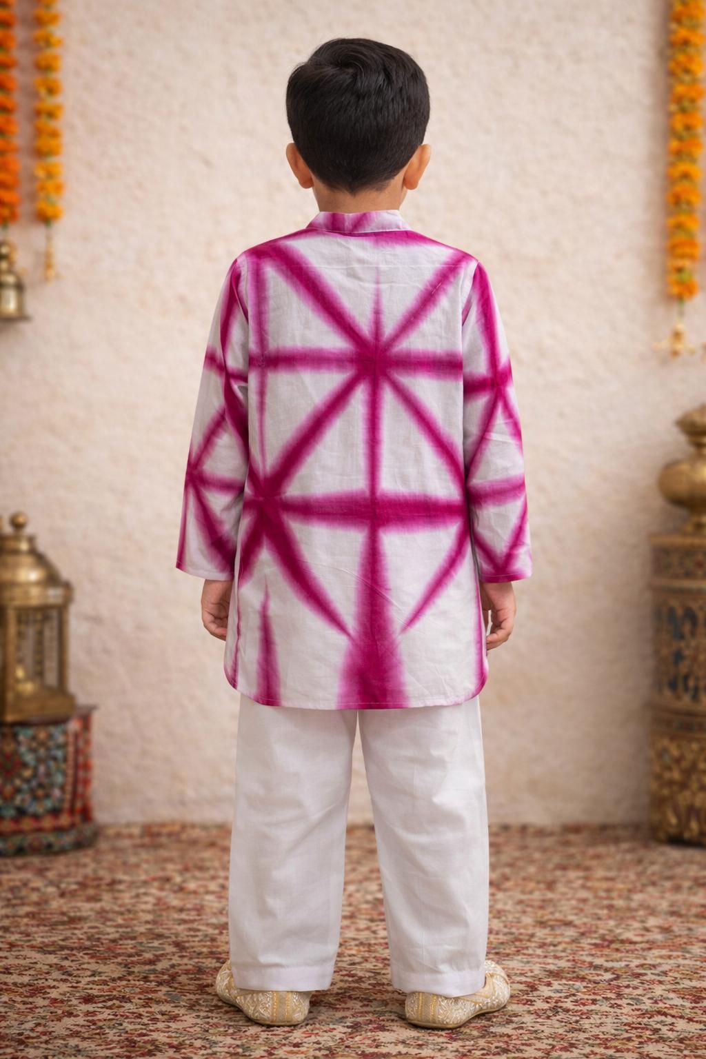 Pspeaches Boys White & Pink Ethnic shibori Straight Fit Cotton Kurta With Pyjamas ( Sku-Kp-Purpleshib )