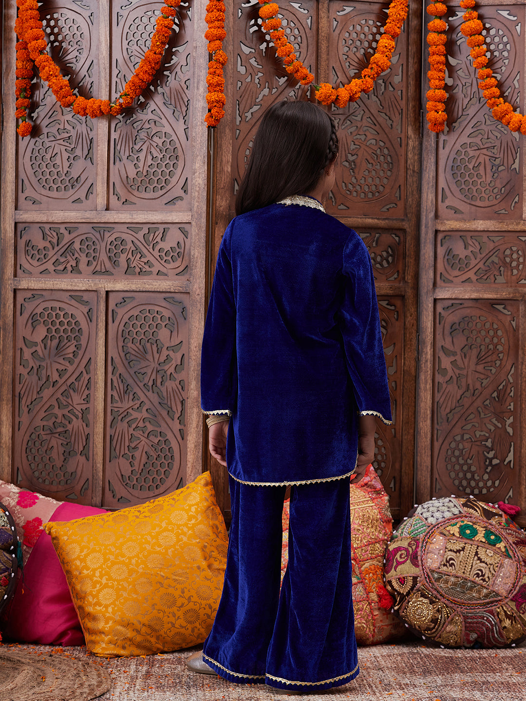 Girls Yoke Design Mandarin Collar Regular Gotta Patti Velvet Kurta with Salwar (KS-BLUEVELVET)
