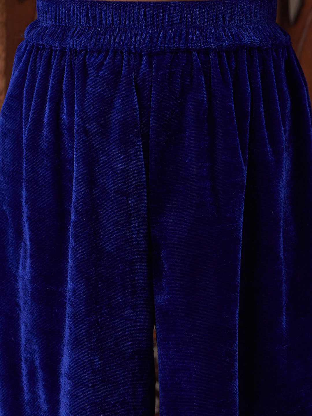 Girls Yoke Design Mandarin Collar Regular Gotta Patti Velvet Kurta with Salwar (KS-BLUEVELVET)