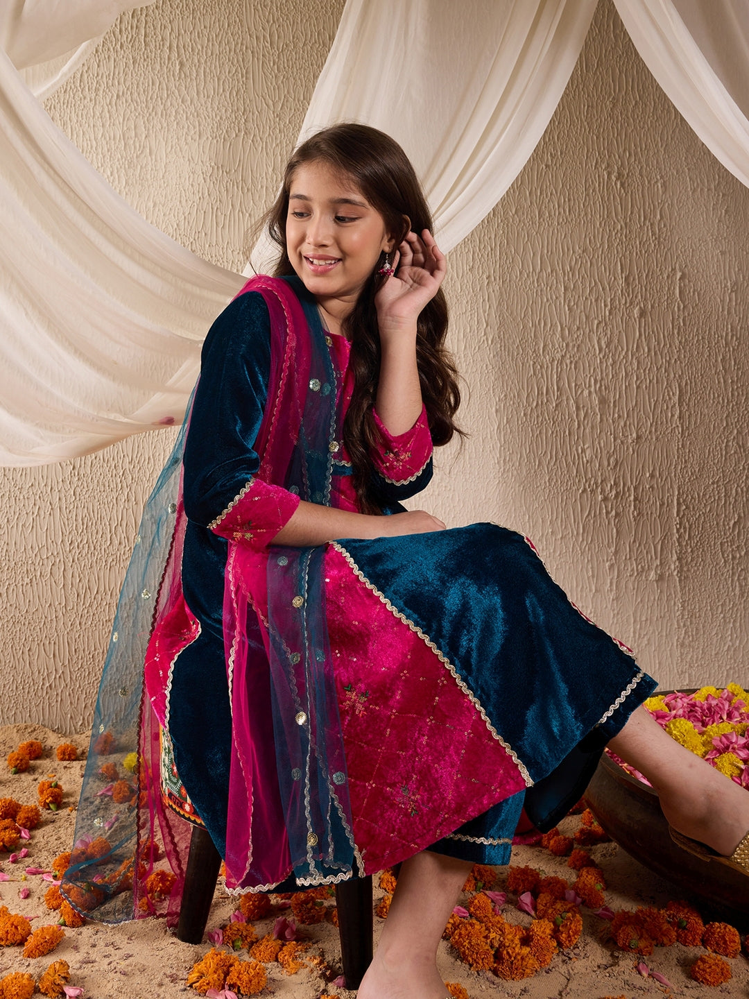 Pspeaches Girls Floral Embroidered Sequinned Velvet Panelled Kurta With Trouser & Dupatta (KS-MAGSEQVELVET)