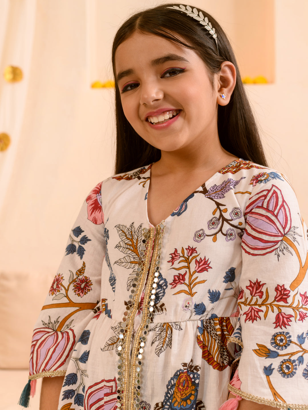 Girls Floral Printed Pure Cotton Kurta With Palazzos (KS-OFFWHITELAYER)