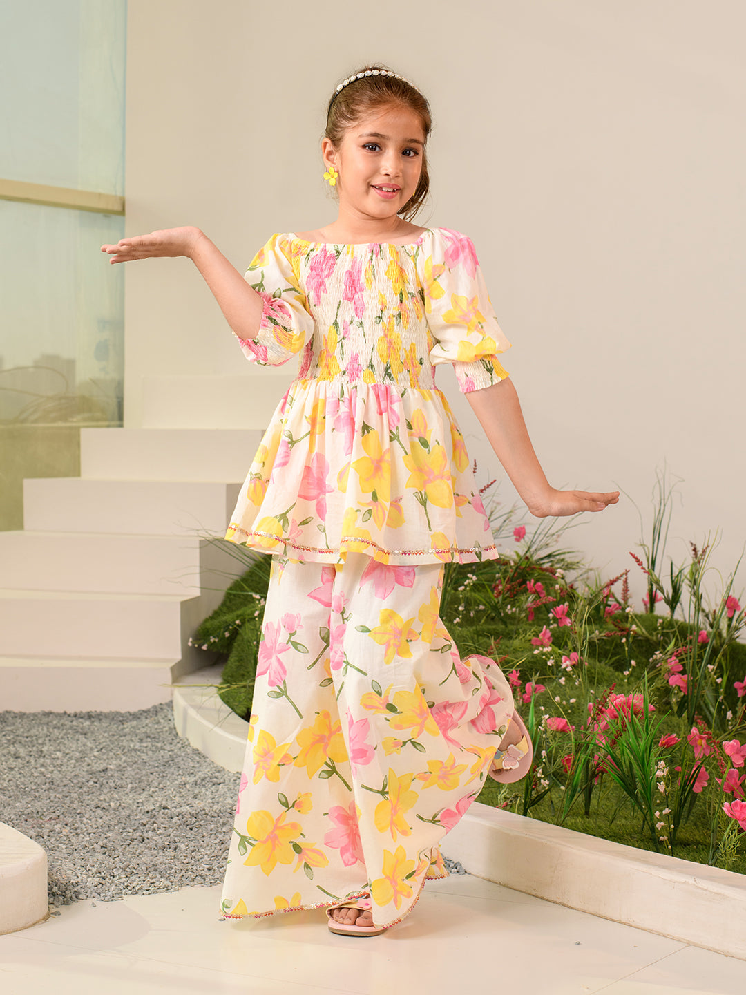 Girls Floral Printed Regular Pure Cotton Kurta With Palazzos (KS-OFFWHITEYELLOW)