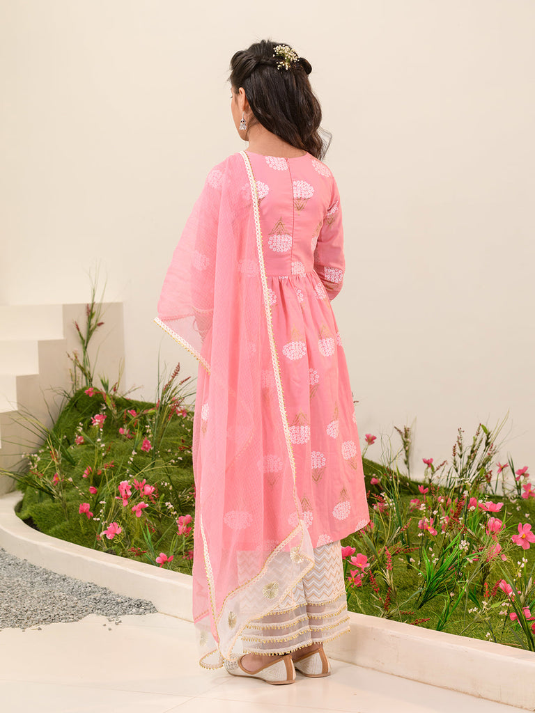 Girls Floral Printed Regular Pure Cotton Kurta with Trousers & Dupatta (KS-PEACHOFFKHADDI)