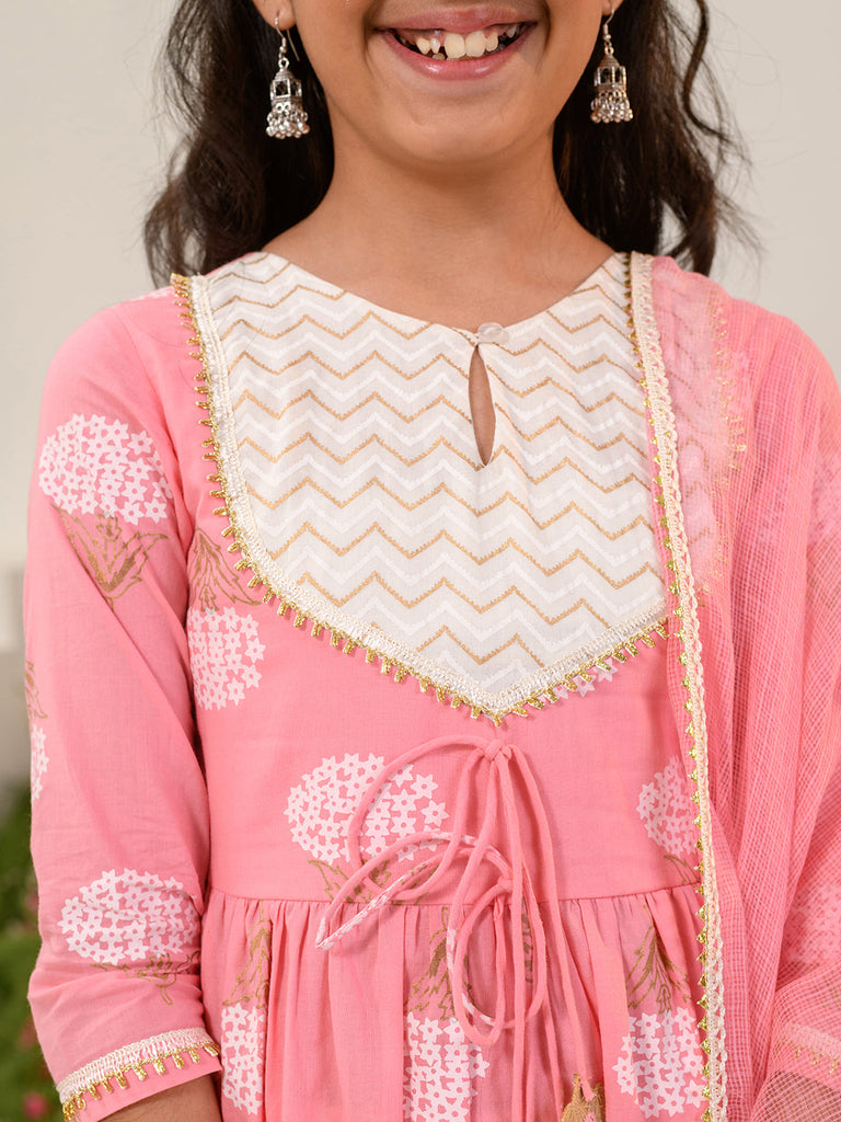 Girls Floral Printed Regular Pure Cotton Kurta with Trousers & Dupatta (KS-PEACHOFFKHADDI)