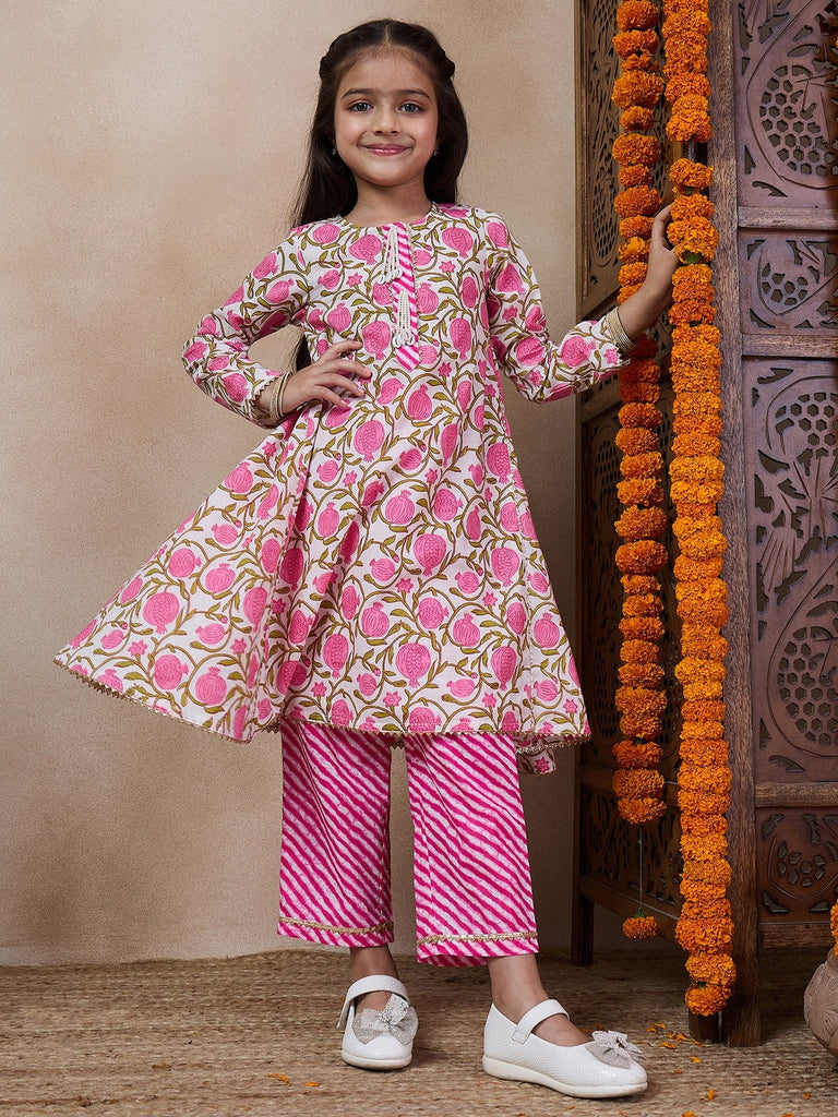 Girls Floral Printed Regular Kurta With Trousers (KS-PINKPANEL)