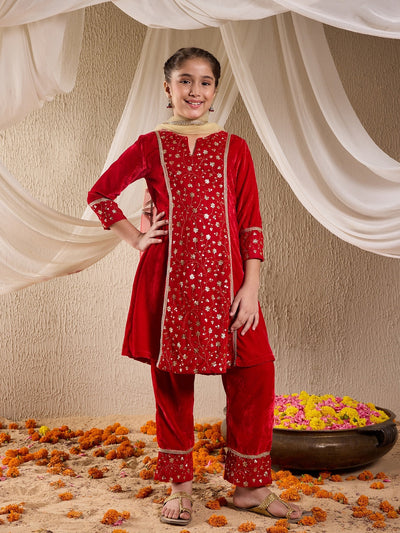 Pspeaches Girls Floral Embroidered Sequinned Velvet Kurta With Trousers & Dupatta (KS-REDSEQVELVET)