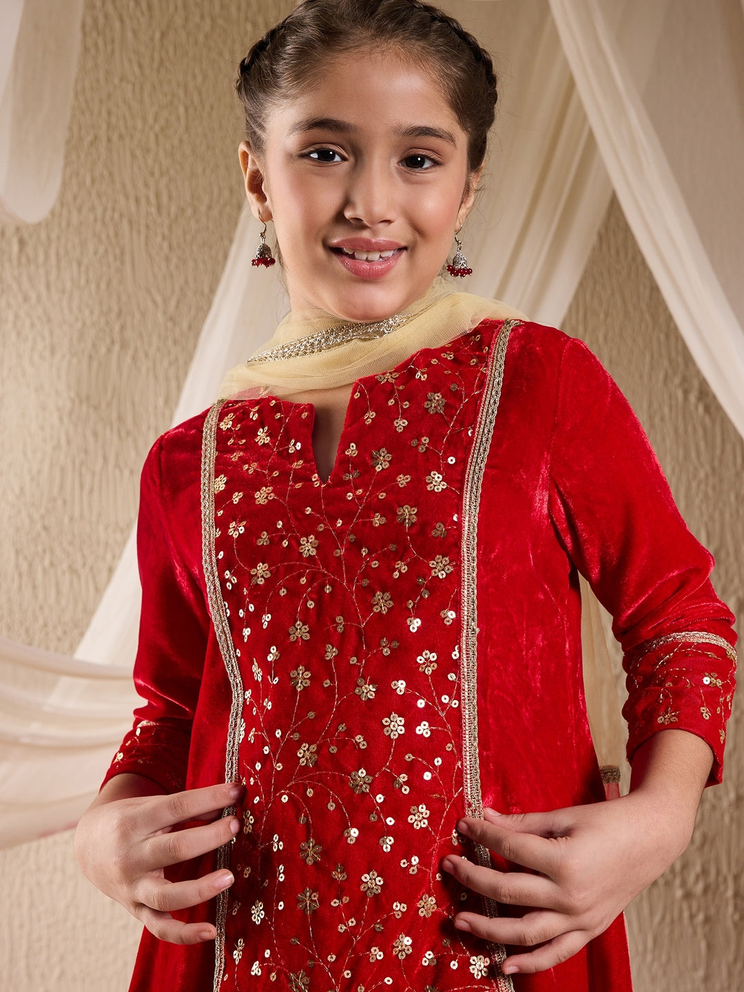 Pspeaches Girls Floral Embroidered Sequinned Velvet Kurta With Trousers & Dupatta (KS-REDSEQVELVET)