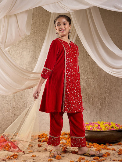 Pspeaches Girls Floral Embroidered Sequinned Velvet Kurta With Trousers & Dupatta (KS-REDSEQVELVET)