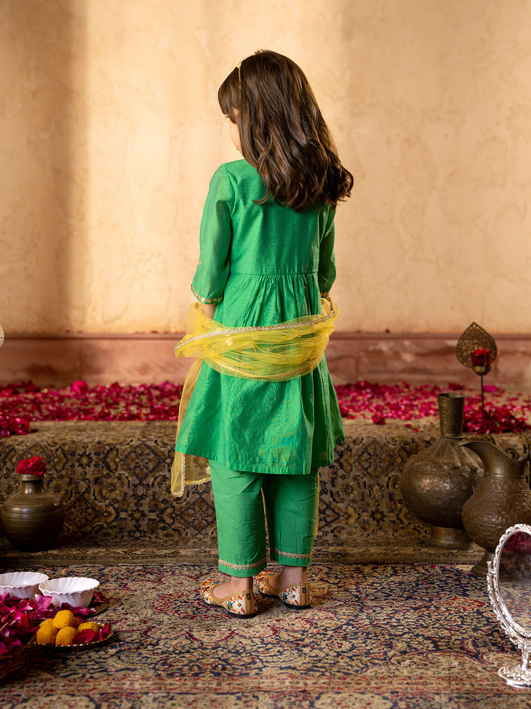 Pspeaches 3-Piece Green Color Chanderi Kurta, Payjama & Dupatta Set (KS25005701)