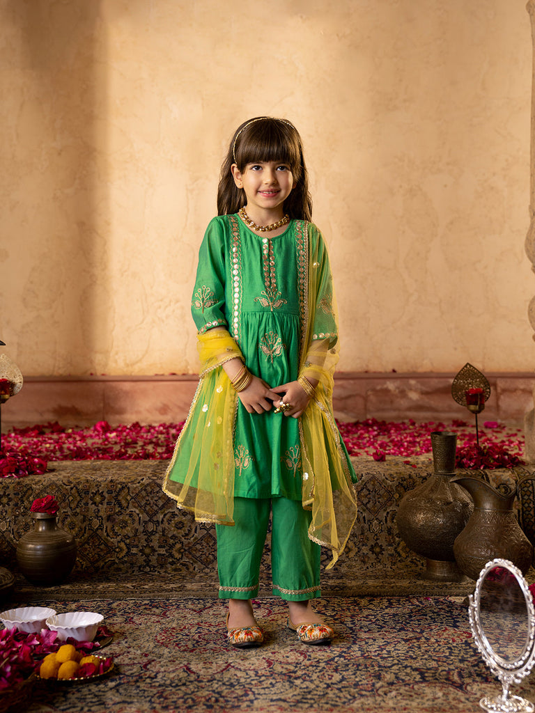 Pspeaches 3-Piece Green Color Chanderi Kurta, Payjama & Dupatta Set (KS25005701)