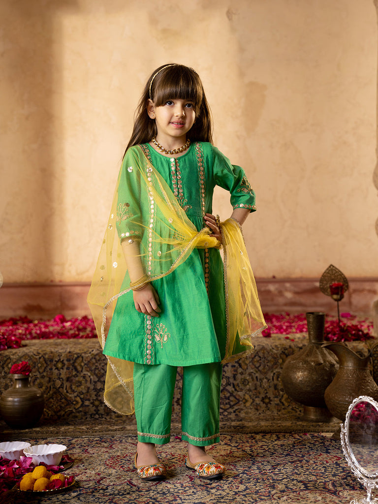 Pspeaches 3-Piece Green Color Chanderi Kurta, Payjama & Dupatta Set (KS25005701)