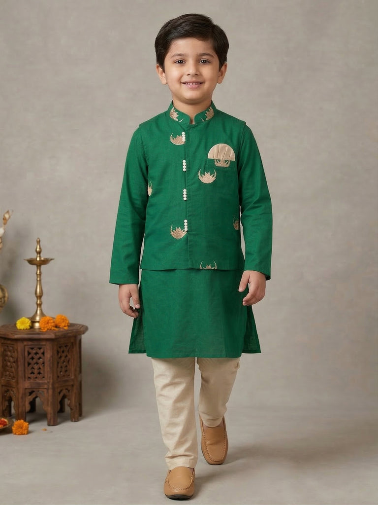 Pspeaches Boy Green Ethnic Solid Straight Fit Cotton Kurta & Pyjamas With  Moon print Jacket (Sku-Kp-Greenmoon)