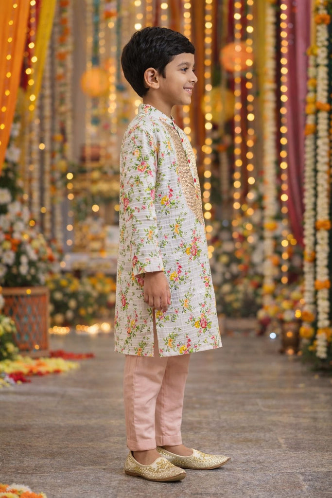 Pspeaches Boys Peach & Offwhite Ethnic Floral Printed Sugarcane A-Line Kurta With Pyjama Set ( Sku-Kp-Peachshimmer )