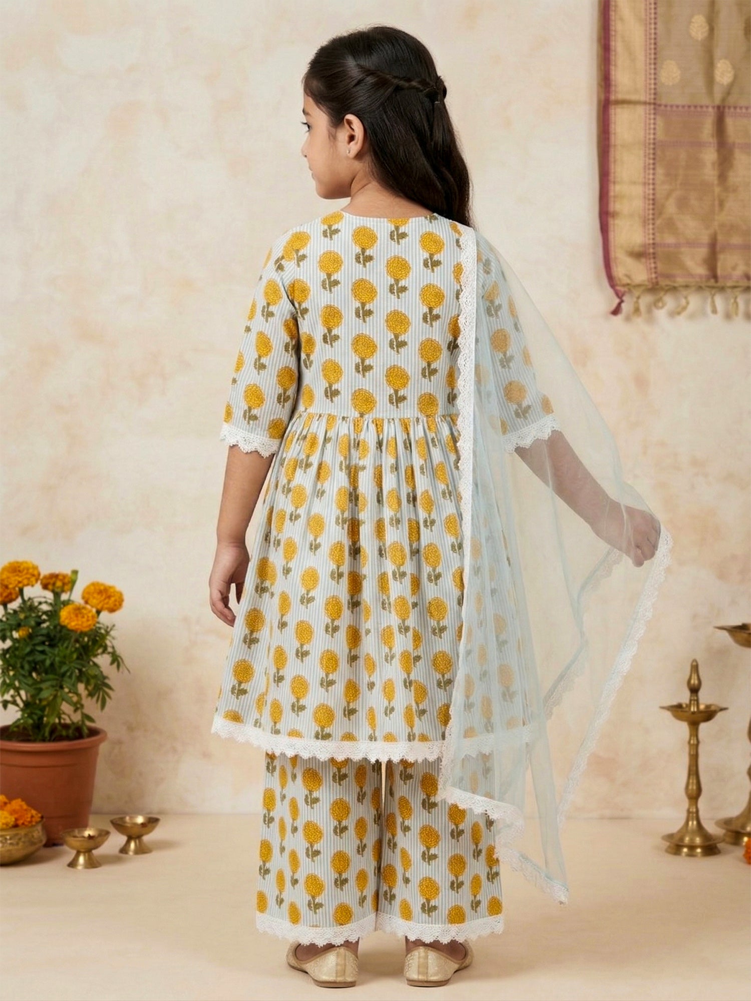 Pspeaches Girls White Ethnic Floral With Stripe Print Cotton A-Line Kurta & Pant With Dupatta (Sku-Ks-Bluestripes)