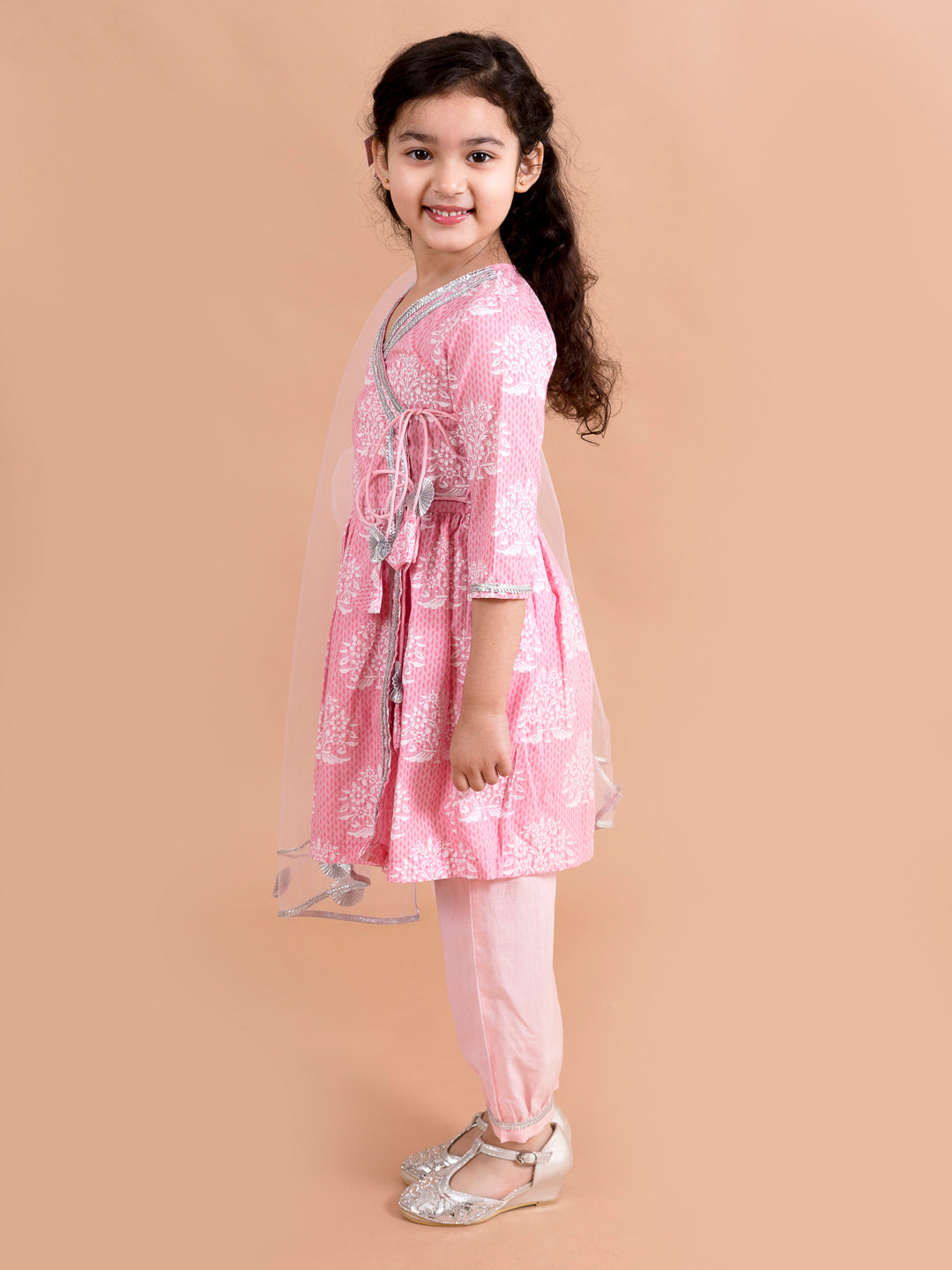 Girls Pink & White Printed Pure Cotton Kurta with Trousers & With Dupatta (Ks-khaddipink)