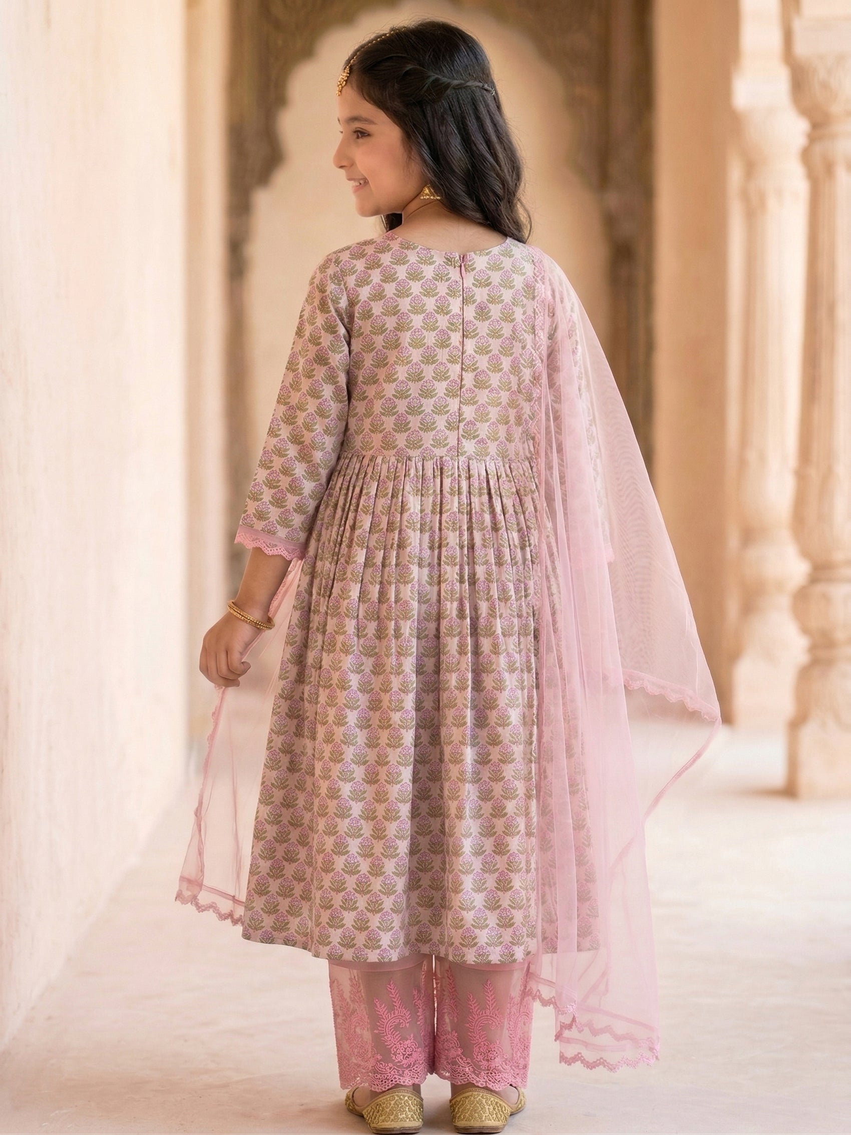 Pspeaches Girls Cream & Pink Ethnic Floral Print Cotton A-Line Kurta & Lace Pant With Dupatta