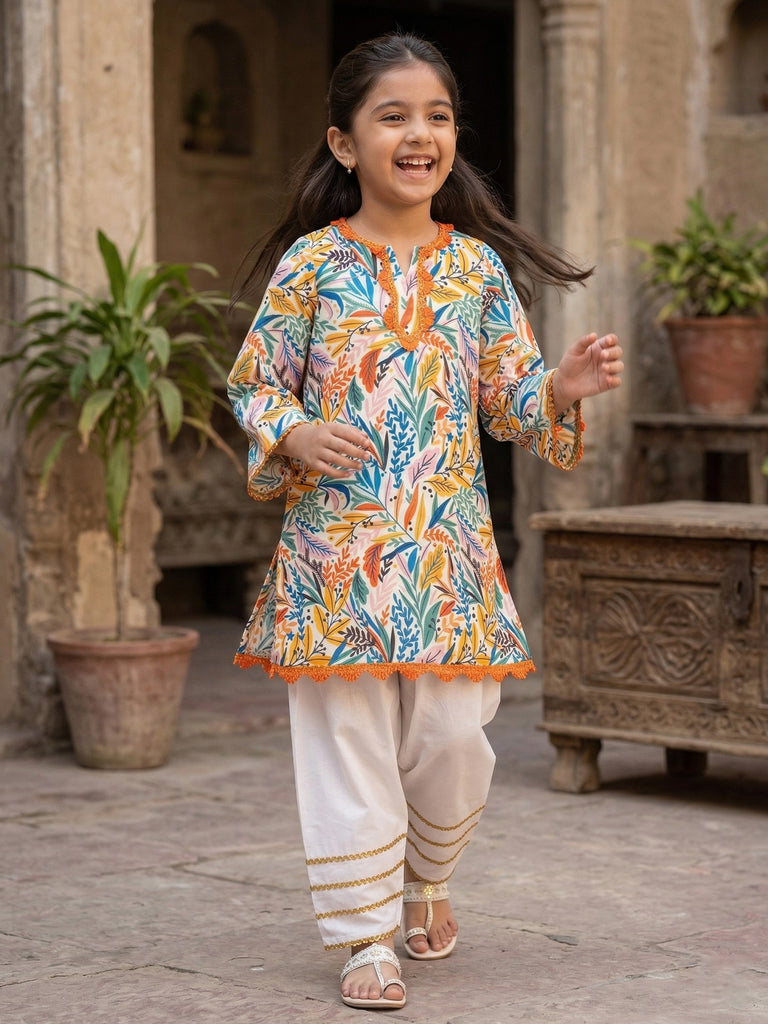 Pspeaches Girls Pakistani style Multi Ethnic Printed Straight Fit Crepe Kurta With farsi Pant