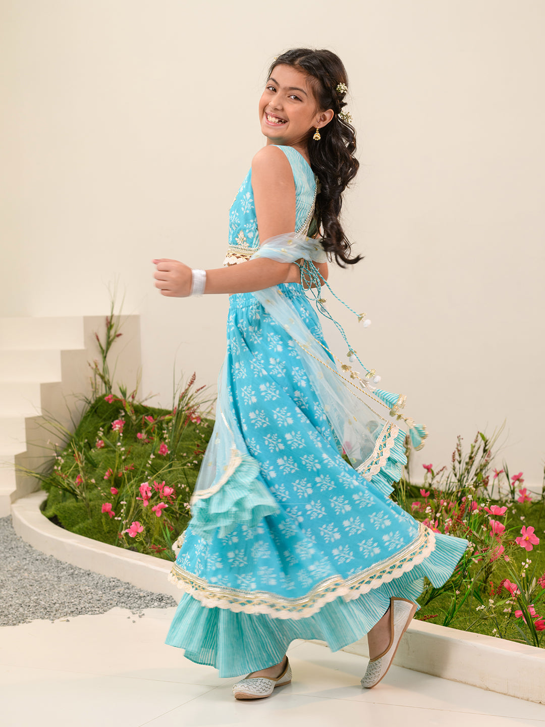 Girls Printed Thread Work Ready to Wear Lehenga & Blouse With Dupatta (L-BLUESTRIPE)