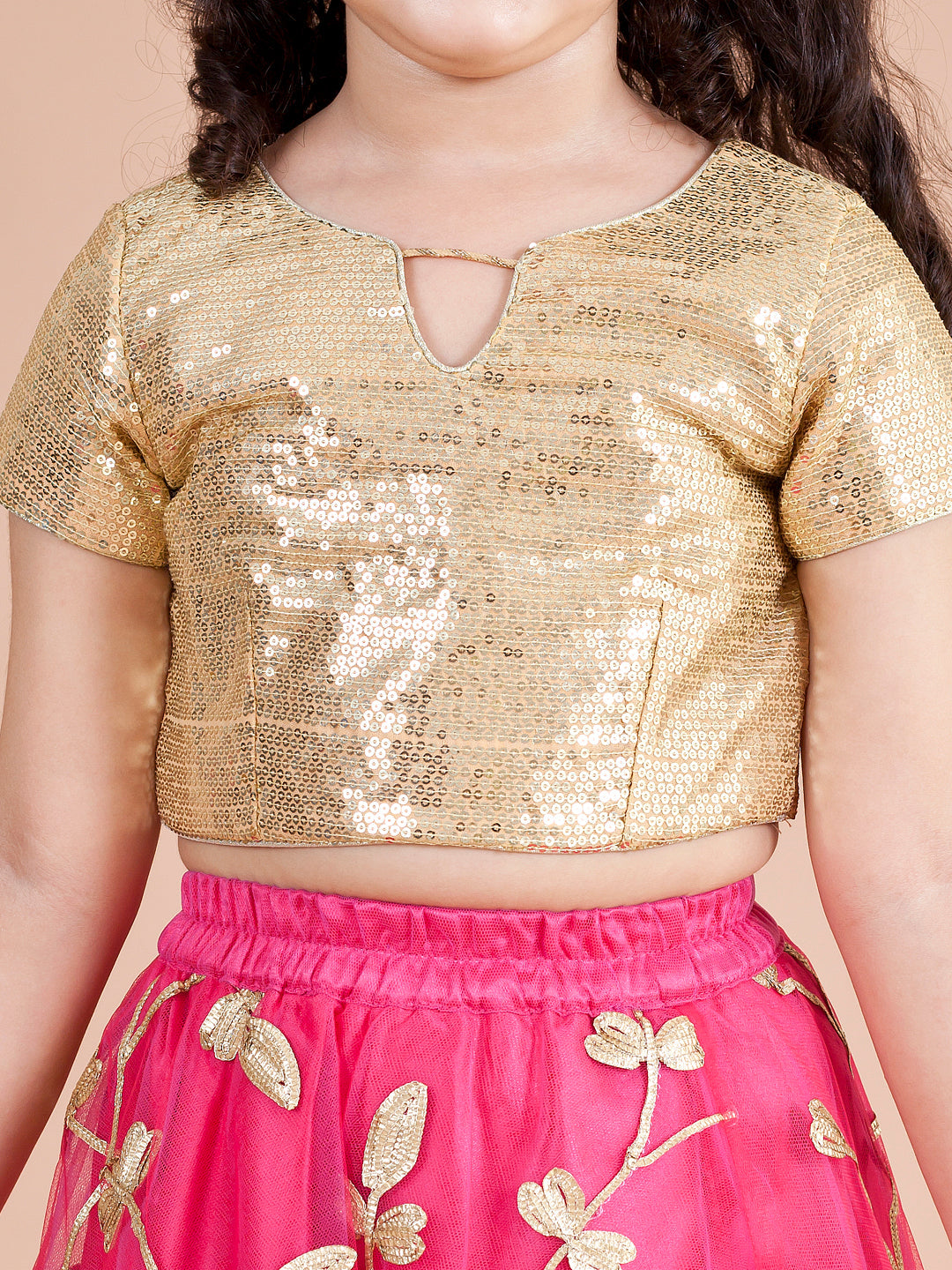 Girls Fuchsia Gold-Toned Embellished Ready To Wear Lehenga Blouse With Dupatta (L-Fuschiagota)