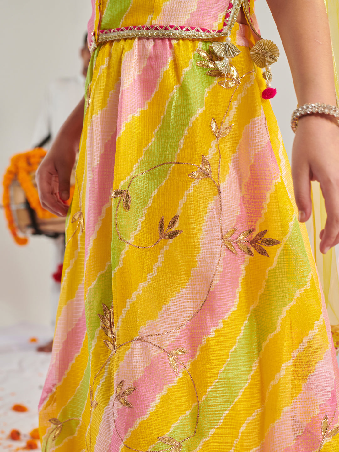 Girls Printed Ready To Wear Lehenga Blouse With Dupatta (L-YLGOTAPATTI)