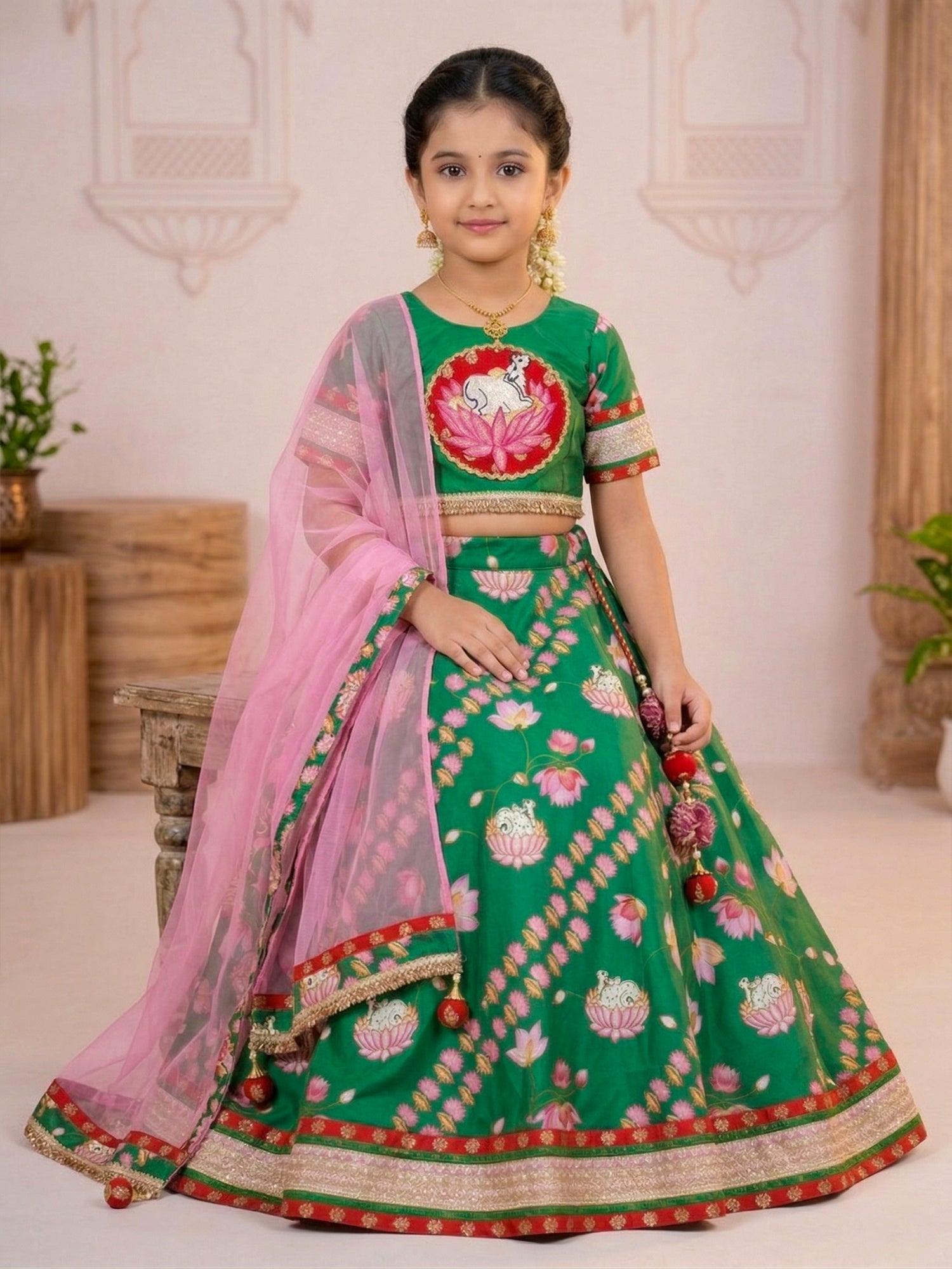 Pspeaches Girls Green Ethnic Floral Print Flared Muslin Silk Pichwai print Lehenga & Choli With Dupatta (Sku-L-Greensilk)