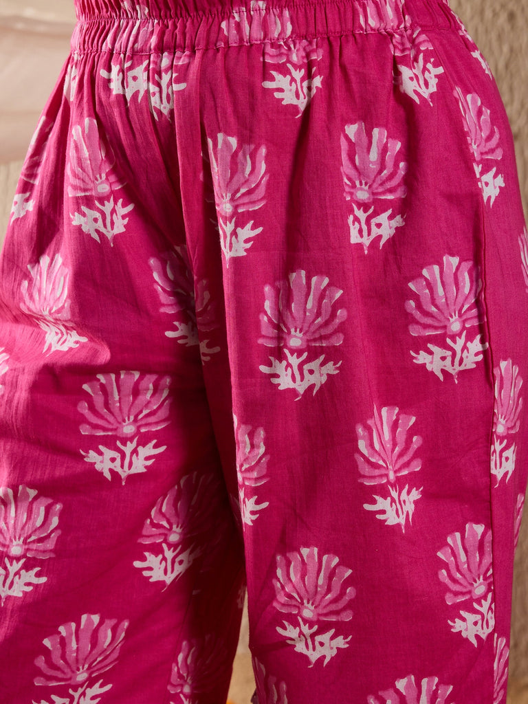Pspeaches Girls Cotton Sleeveless V Neck Neck Gota Pati Embellished Lehenga Choli Set with Dupatta for Girls (SHA-MAGENTAPRINT)