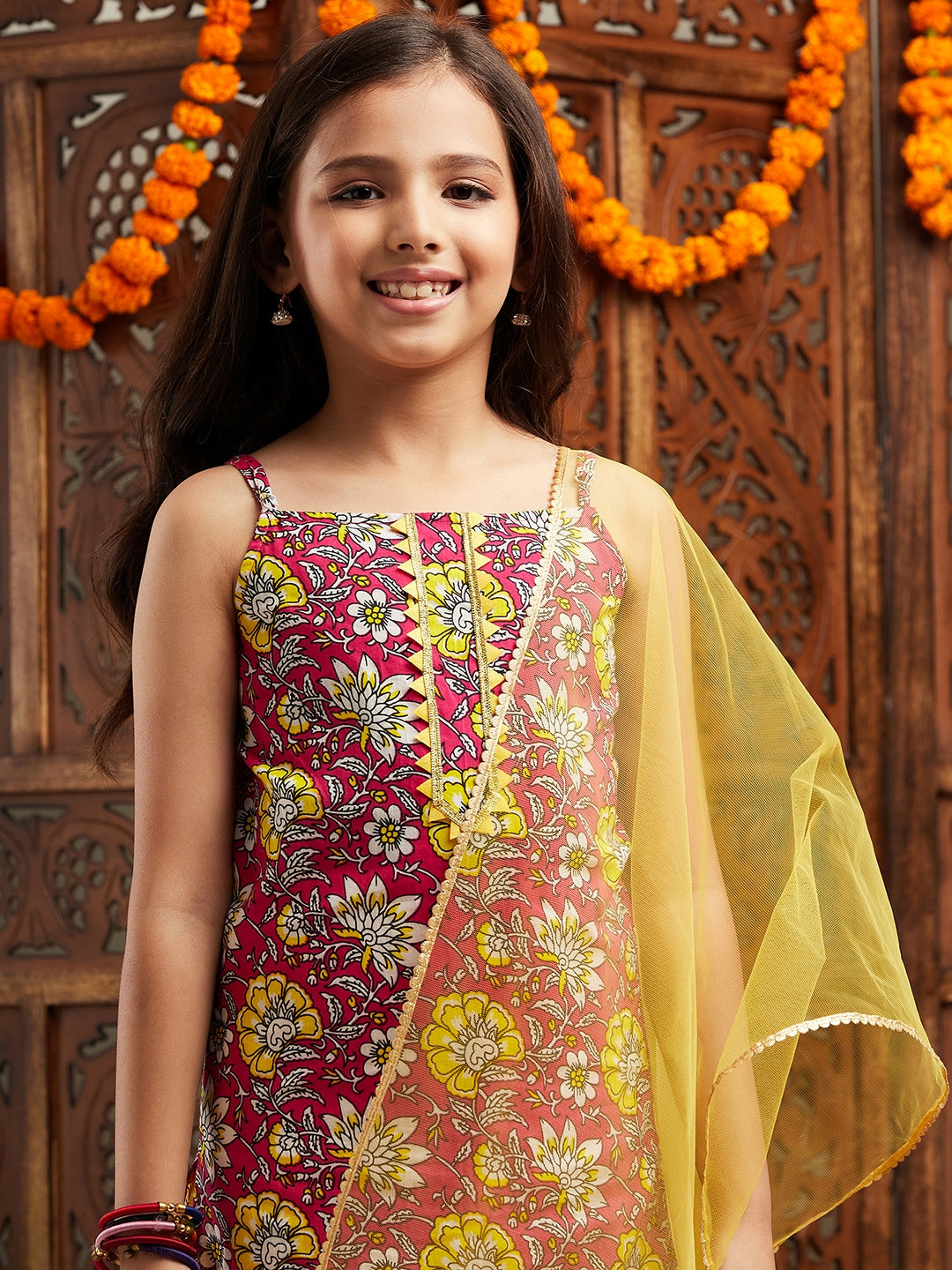 Pspeaches Girls Floral Printed Regular Gotta Patti Kurta With Sharara & Dupatta (SHA-MAGWHITEFLORAL)