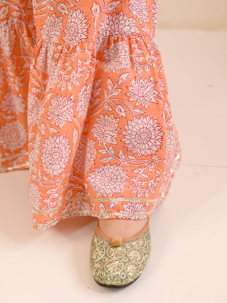 Girls Floral Printed Gotta Patti Pure Cotton Kurta With Sharara (SHA-PEACHOFFWHITE)