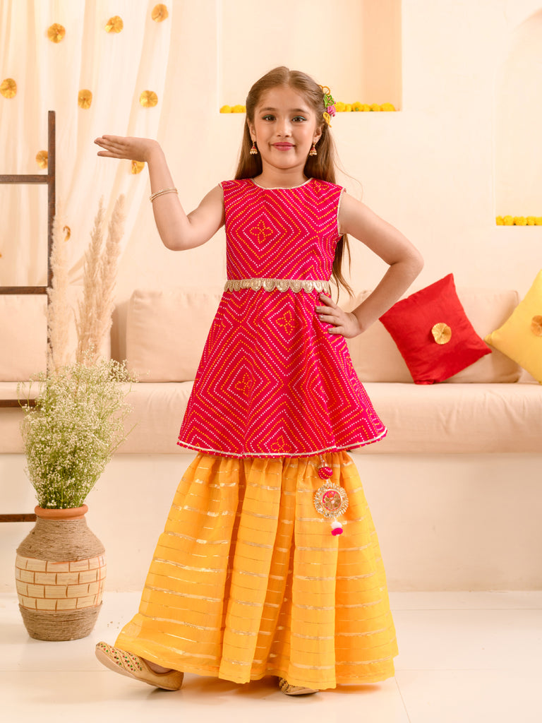 Girls Printed Regular Pure Cotton Kurta With Skirt (SHA-YELLOWLUREX)