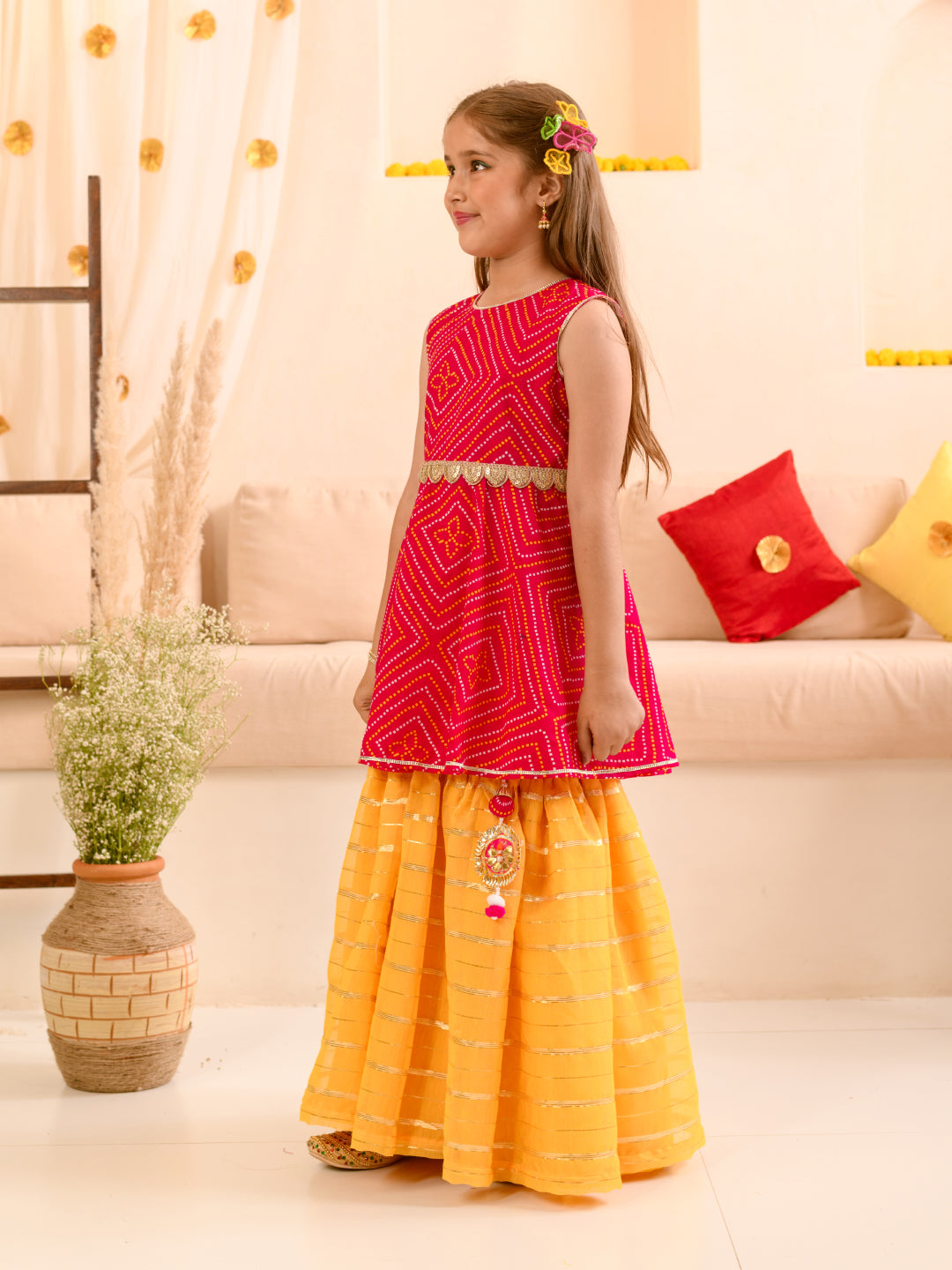 Girls Printed Regular Pure Cotton Kurta With Skirt (SHA-YELLOWLUREX)
